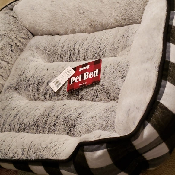Kohl's Other - Pets Dogs Bed NEW Fluffy Warm